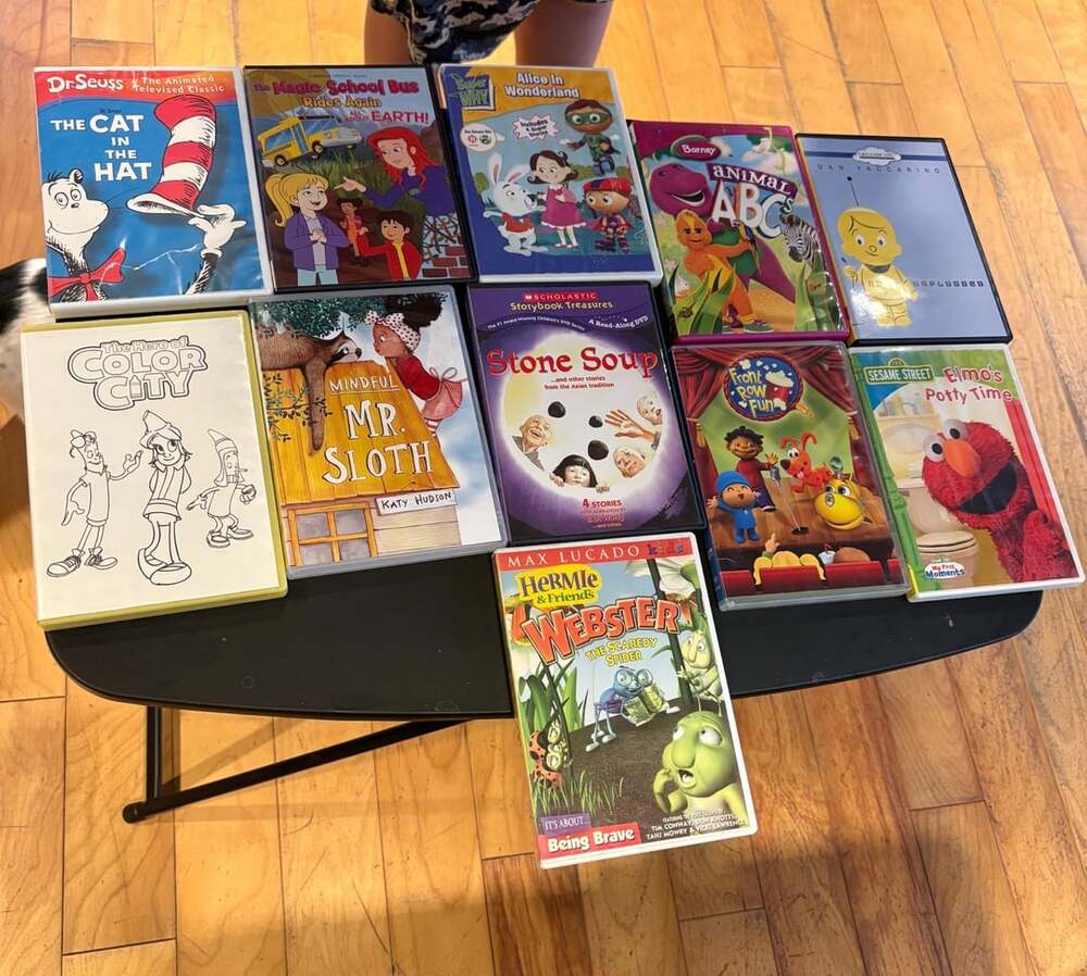 Childrens DVD Lot Kids Movies